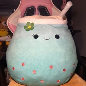 Squishmallows Jakkarria the Boba Tea 20” Large (NO TAG)